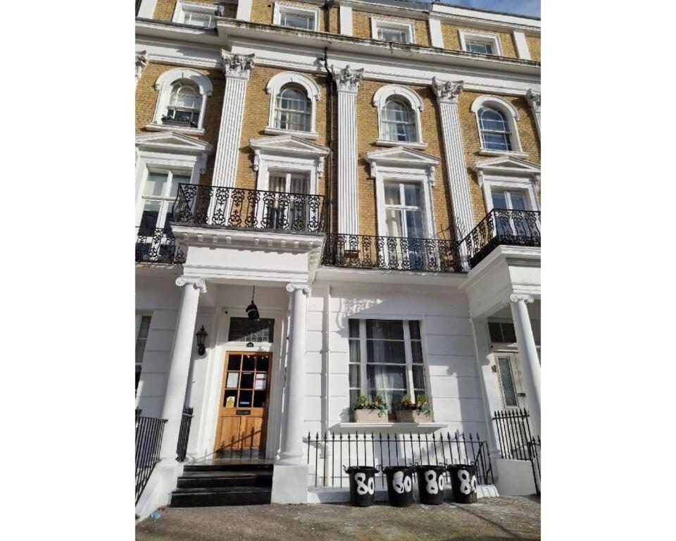 F203-fantastic Second Flr Near Hyde Park Appartement *